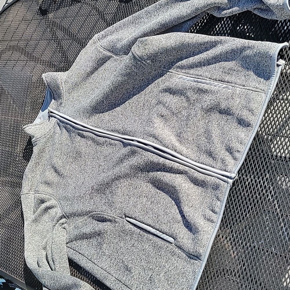Club room zipfront swetshirt/sweater. XXL